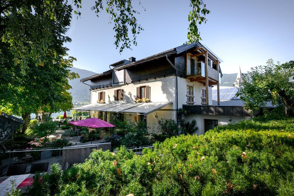 Fruehstueckspension "Schlosswirt" Ossiach Exteriör bild